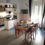 Limezzi House 公寓 莱切