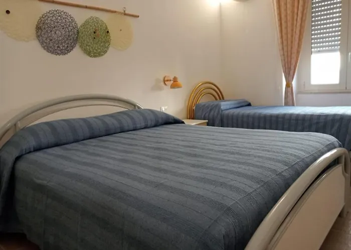 Limezzi House Лечче